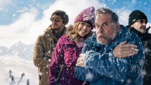 Gia Đình Lệch Pha - Almost Family