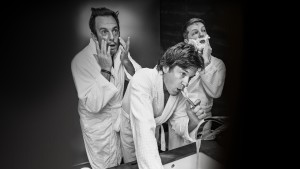 Hội Ngu Ngơ Đi Lưu Diễn