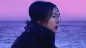 Một Mình Giữa Biển Đêm - On the Beach at Night Alone