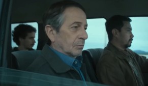 Người nắm giữ sự thật - Someone Has to Know