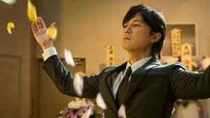 Nhà Ảo Thuật Đen Và Vụ Án Mạng Tại Thị Trấn Không Tên - Black Showman