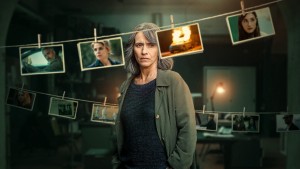 Sara - Người Đàn Bà Trong Bóng Tối - Sara - Woman in the Shadows