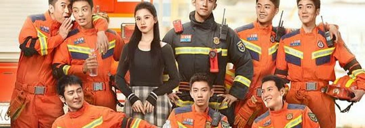 Phim Anh Ấy Bước Ra Từ Ánh Lửa - Bright Eyes in the Dark PhimChill Vietsub (2023)